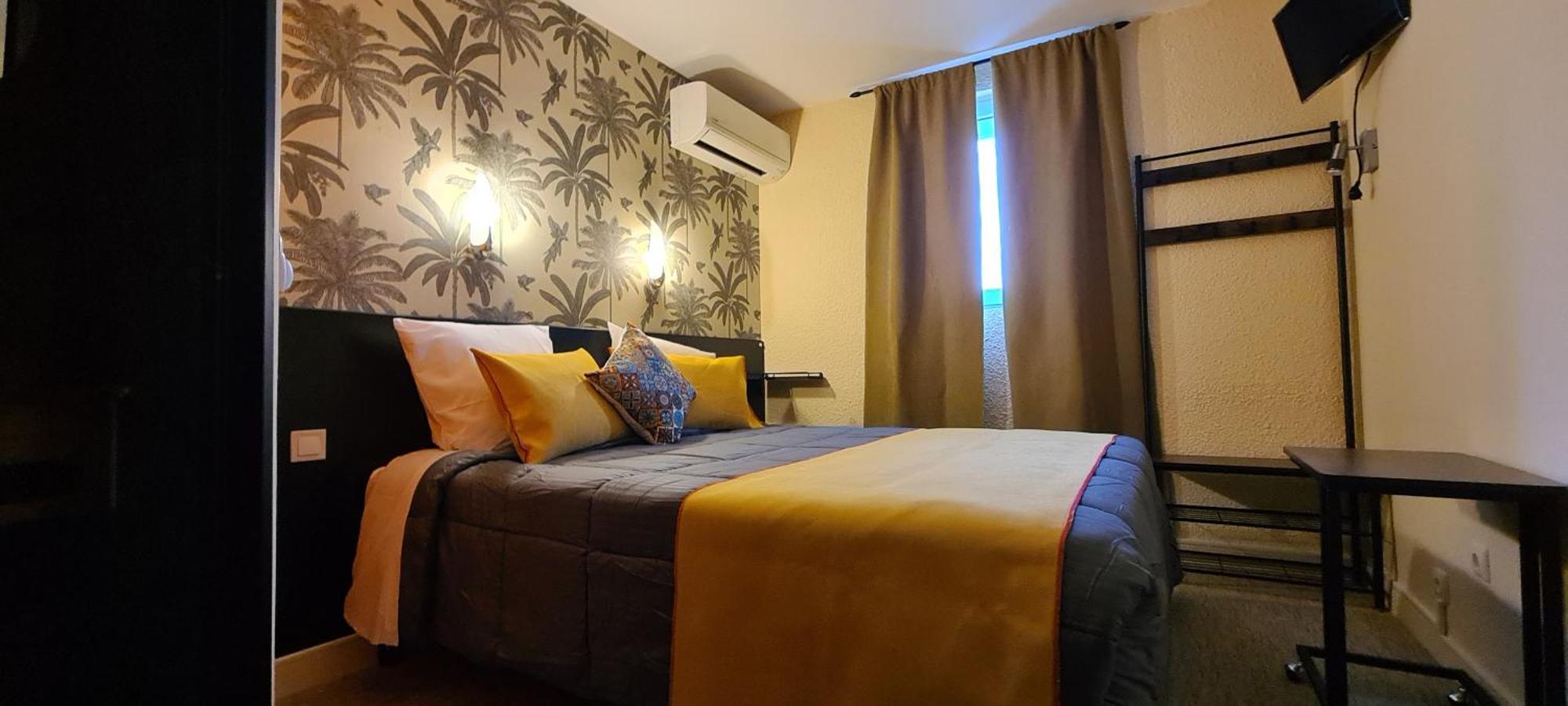 Hotel L'Etoile Aeroport - A61 Каркасон Екстериор снимка